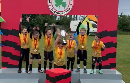 U7 Black | Winners